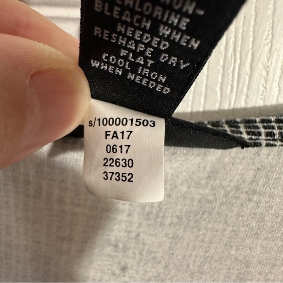 Alfani size L tunic top, b/w, colorblock, short sleeve, transitional, fall - Picture 5 of 7